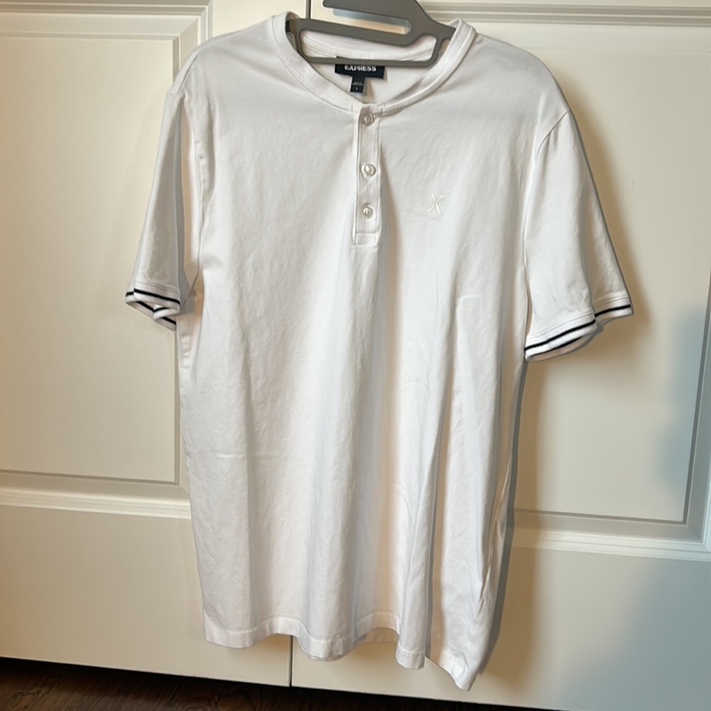 Express Men’s‎ Short Sleeve Henley
